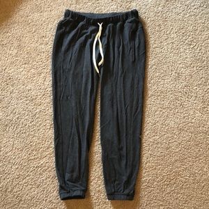 Lululemon gray joggers